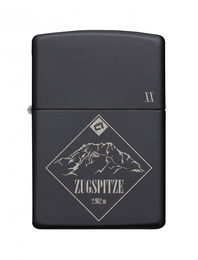 puranda Zippo - ZUGSPITZE - matt schwarz - Emblem